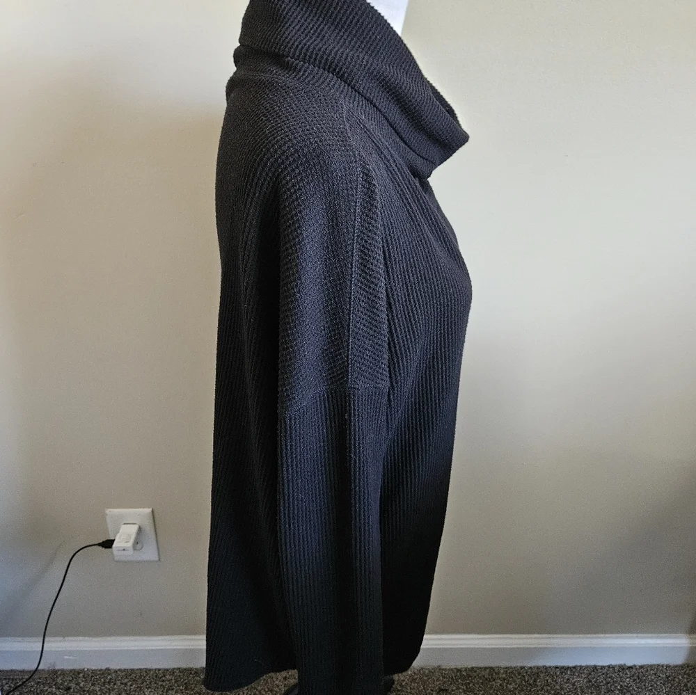 Time & True Waffle Knit Plus Size Cowl Neck Long Sleeve Top Size 16/18